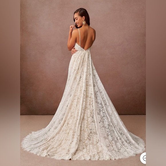 Azazie Elegant Lace Evening Gown - Picture 4 of 8